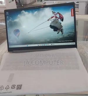 New Laptop Lenovo Ideapad 3 8GB AMD Ryzen 7 SSD 512GB