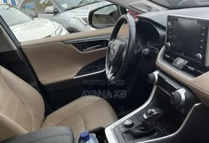 Toyota RAV4 2020 Gray