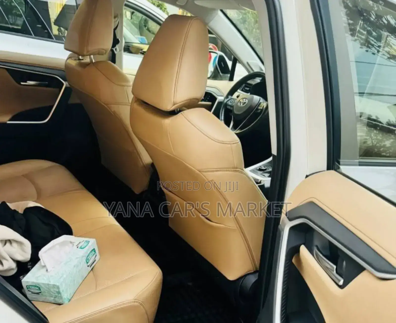 Toyota RAV4 2020 White