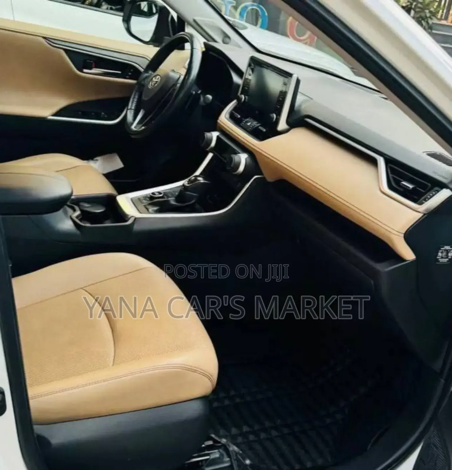 Toyota RAV4 2020 White