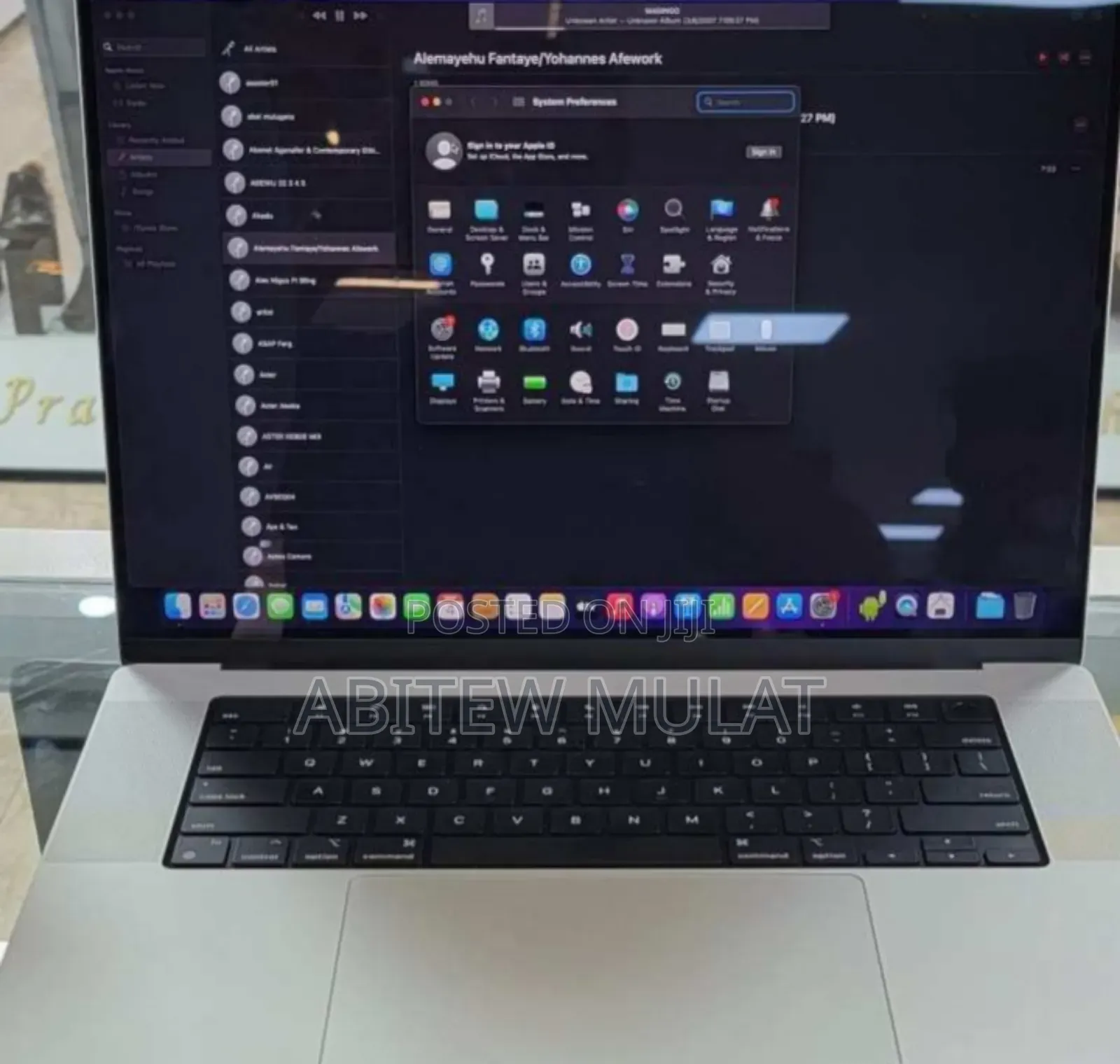 New Laptop Apple MacBook Pro M1 16GB Apple M1 SSD 512GB