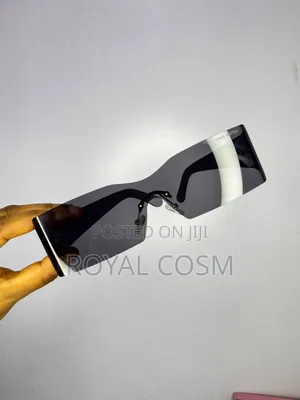 Photo - LV Stylish Sunglasses/Eyeglasses for Women