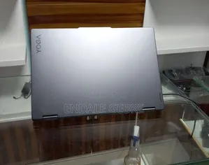 New Laptop Lenovo Yoga 7i 8GB Intel Core I7 SSD 512GB