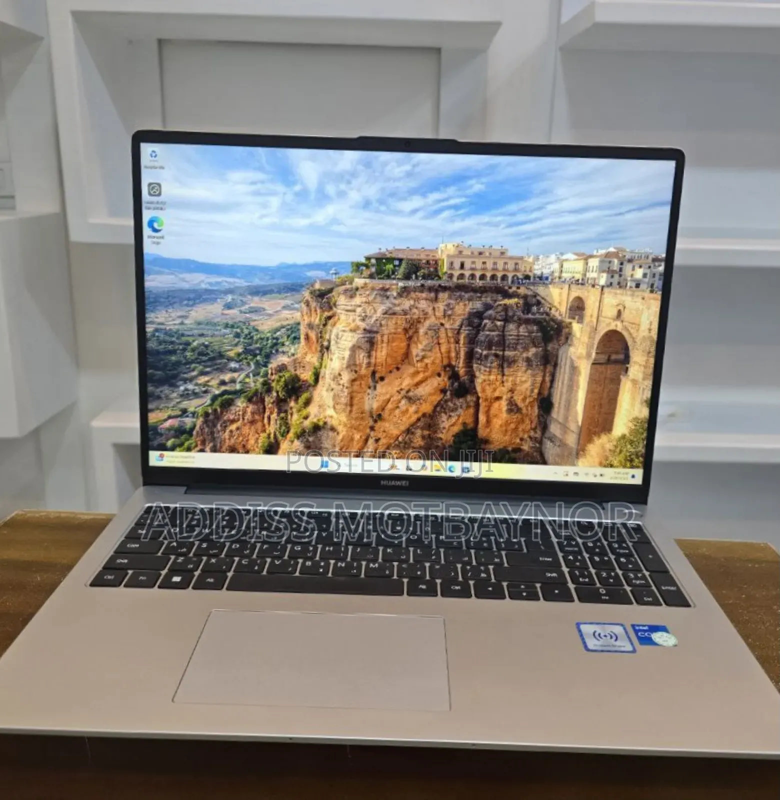 New Laptop Huawei MateBook X Pro 16GB Intel Core I7 SSD 512GB