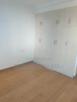 4bdrm Apartment in Luxury Apartiment, Bole for rent