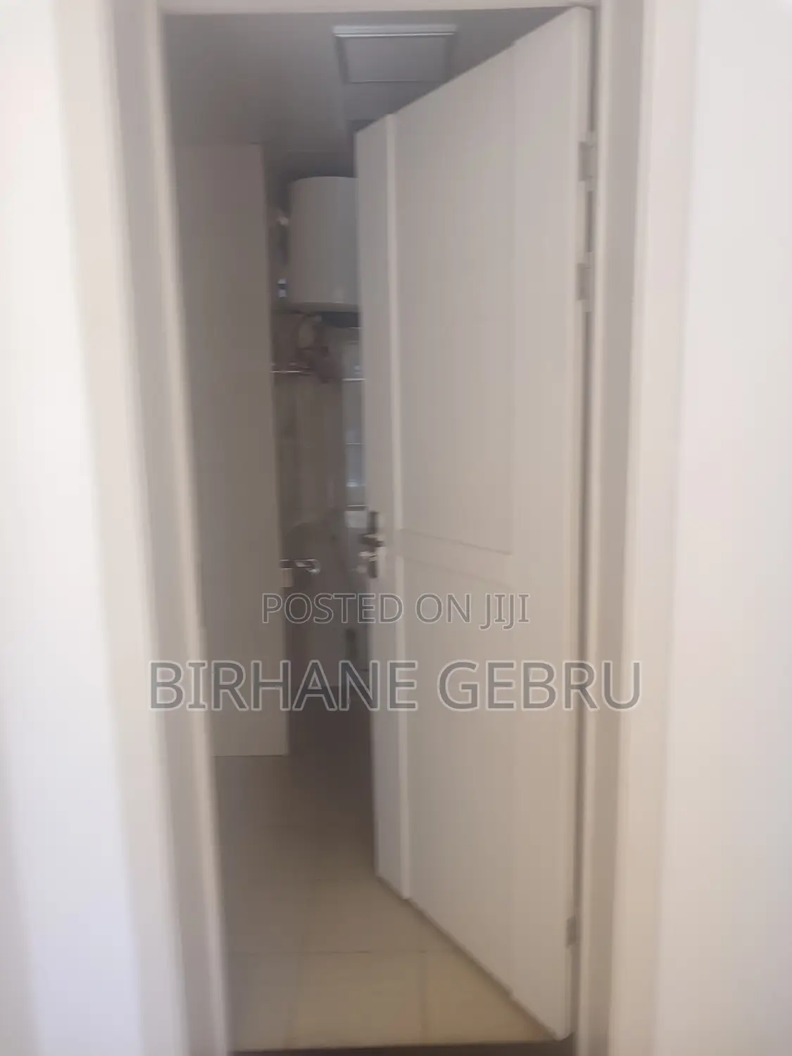 4bdrm Apartment in Luxury Apartiment, Bole for rent