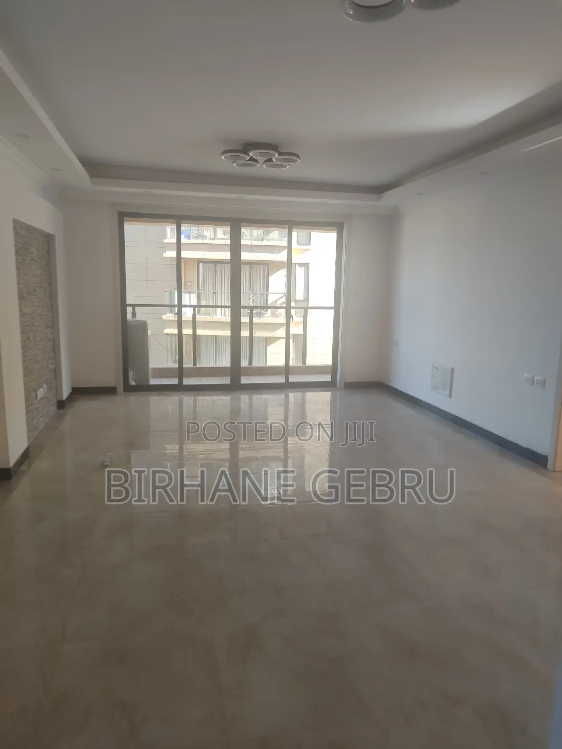 4bdrm Apartment in Luxury Apartiment, Bole for rent
