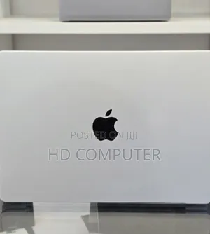 Photo - New Laptop Apple MacBook Pro M1 16GB Apple M1 Pro SSD 512GB