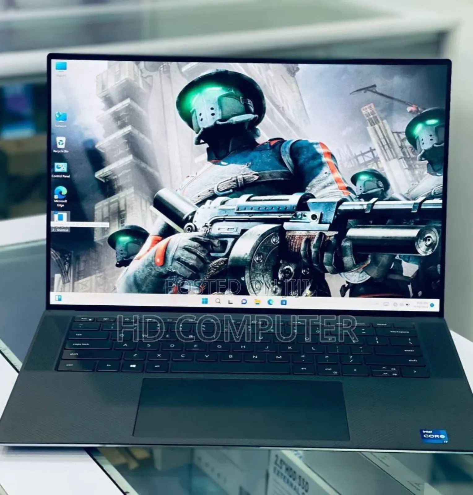 New Laptop Dell Precision 15 5540 16GB Intel Core I7 SSD 512GB