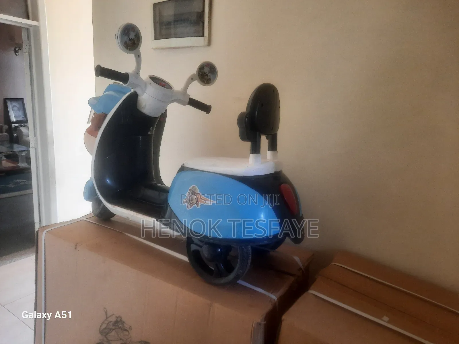 6V Battery Powered 3 Wheels Kids Motorbike