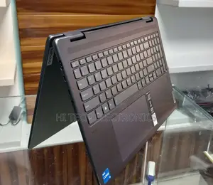 New Laptop Lenovo Yoga 7i 16GB Intel Core I5 SSD 512GB