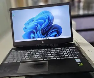 New Laptop HP Pavilion 15 8GB Intel Core I5 SSD 256GB