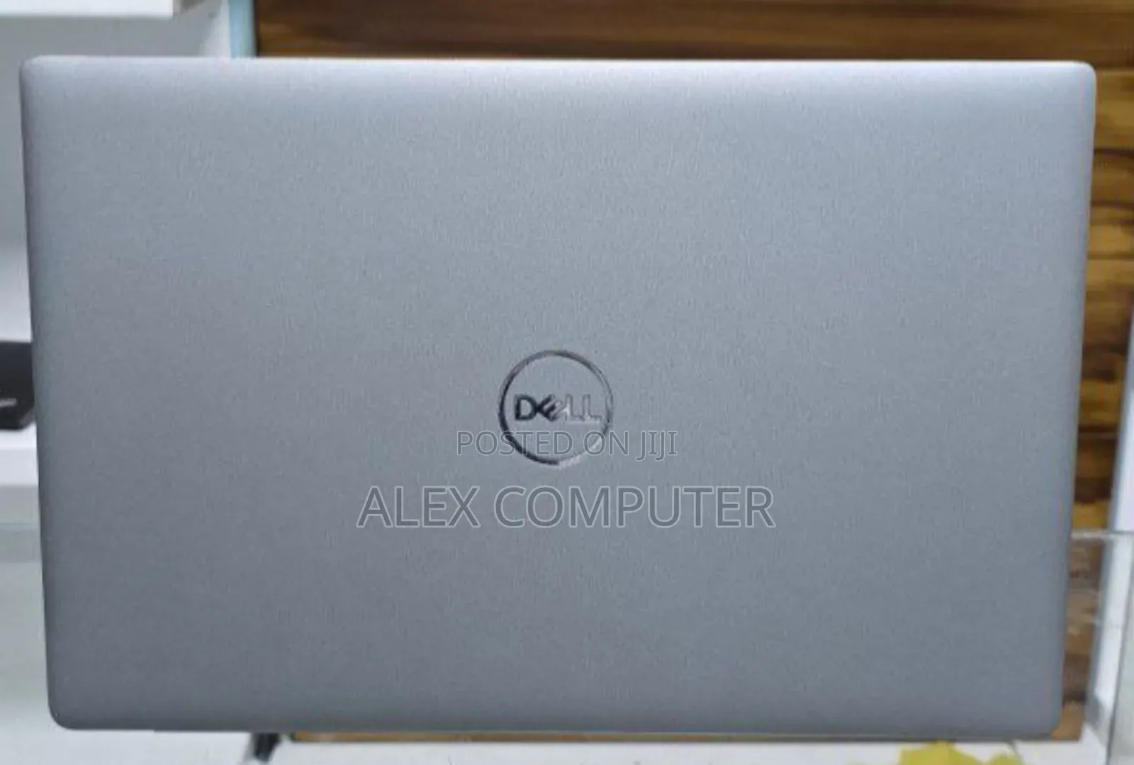 New Laptop Dell Precision 15 3520 32GB Intel Core I7 SSD 512GB