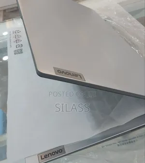 New Laptop Lenovo IdeaPad 1 8GB AMD Ryzen 7 SSD 512GB