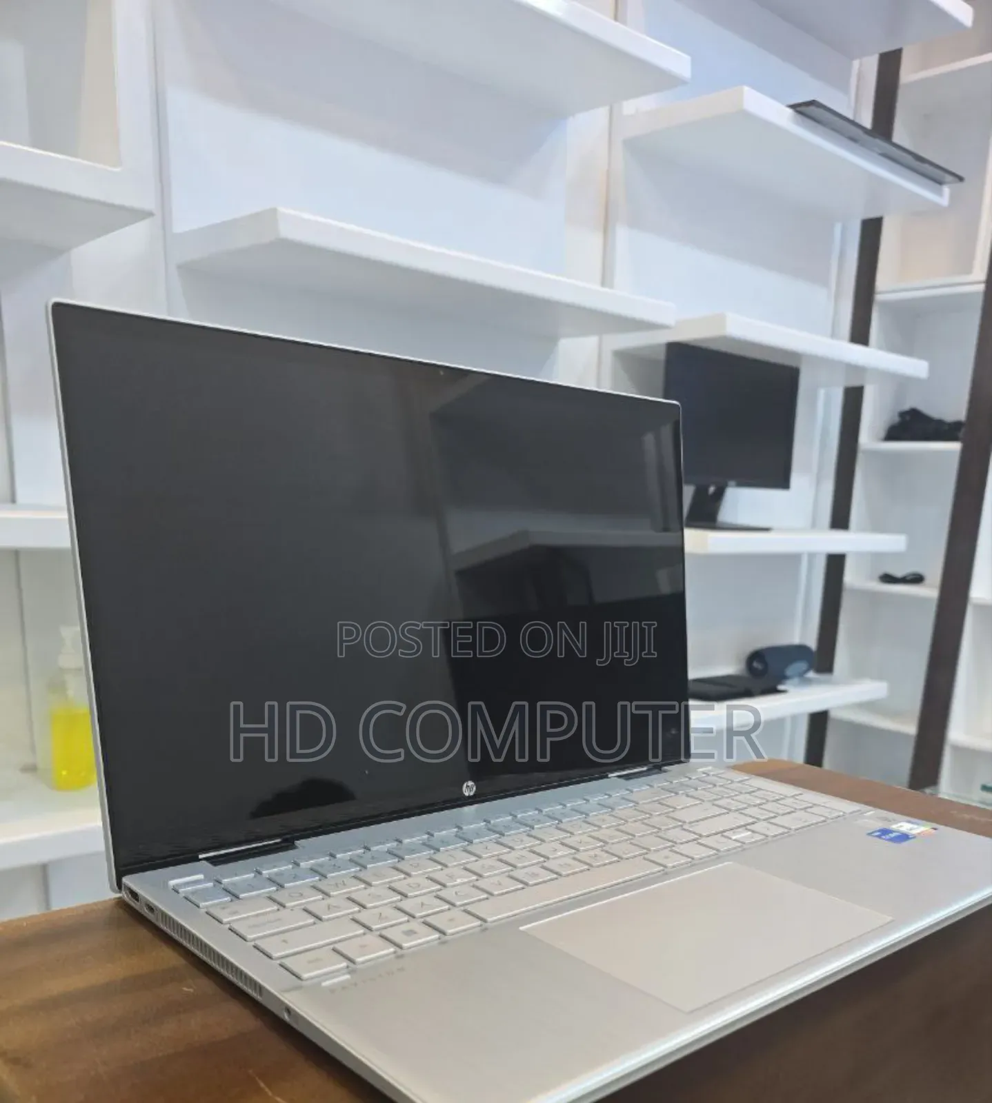 New Laptop HP Pavilion 15 8GB Intel Core I5 SSD 512GB