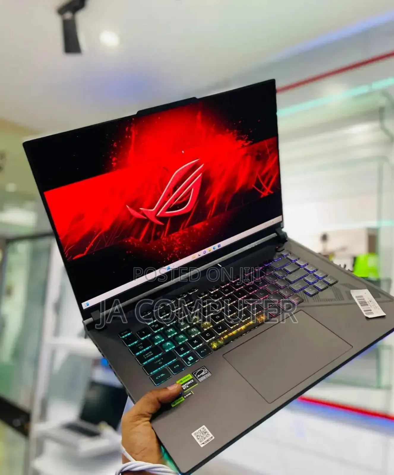 New Laptop Asus ROG Strix G15 16GB Intel Core I7 SSD 1T