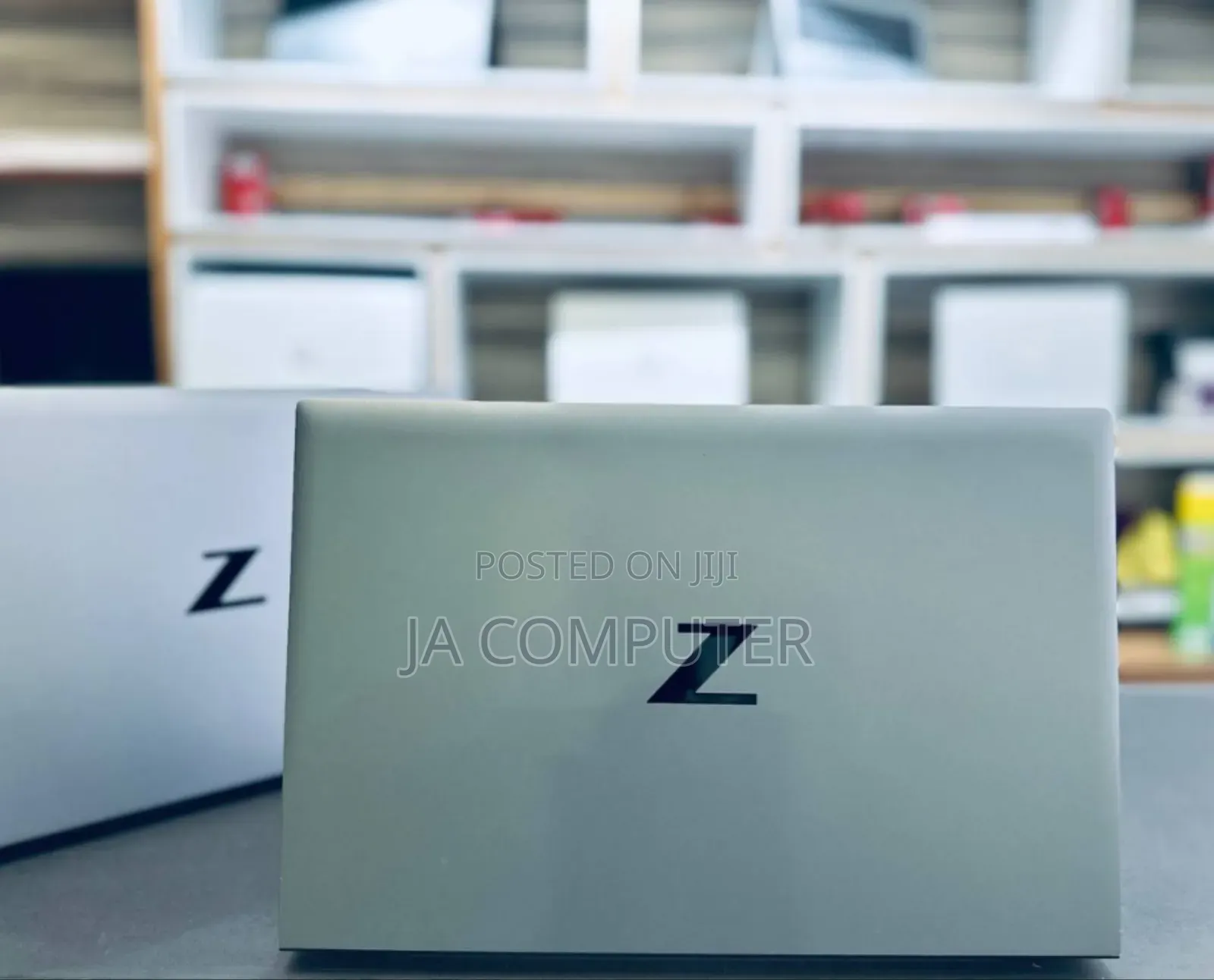 New Laptop HP ZBook Firefly 14 G7 16GB Intel Core I7 SSD 512GB