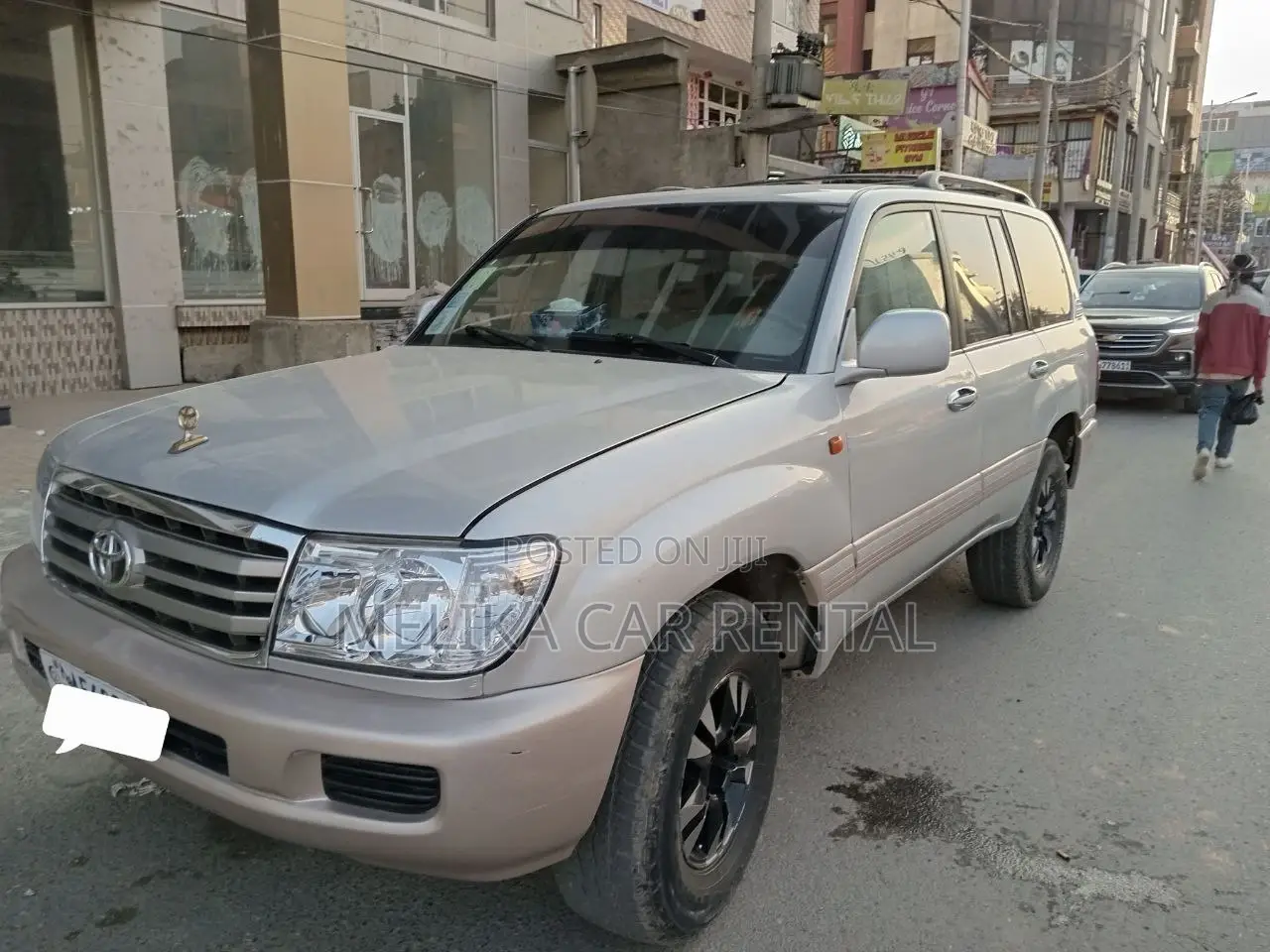 Landcruiesr 105 for Rent