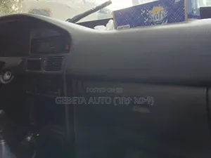 Toyota Corolla 1992 Silver