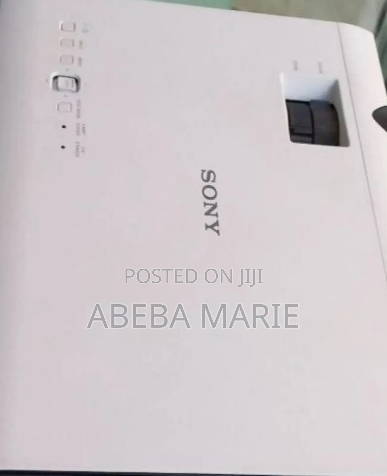 Brand New Sony Projector Model Name VPL-DX100