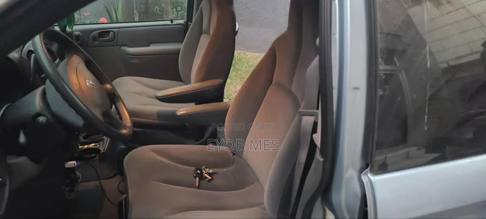 Dodge Caravan Cargo Van 2005 Blue