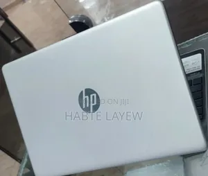 New Laptop HP Pavilion 15 8GB Intel Core I7 SSD 512GB