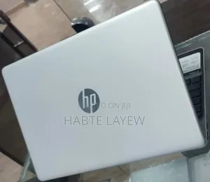 New Laptop HP Pavilion 15 8GB Intel Core I7 SSD 512GB