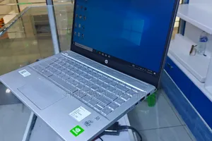 Photo - New Laptop HP Pavilion 10 16GB Intel Core I5 SSD 512GB