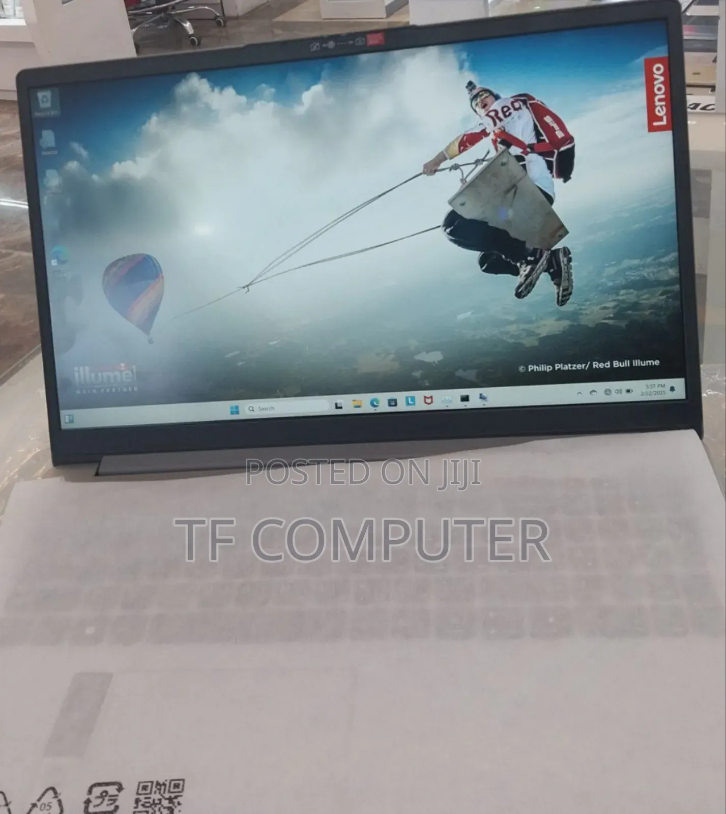 New Laptop Lenovo IdeaPad 1 8GB AMD Ryzen 7 SSD 512GB