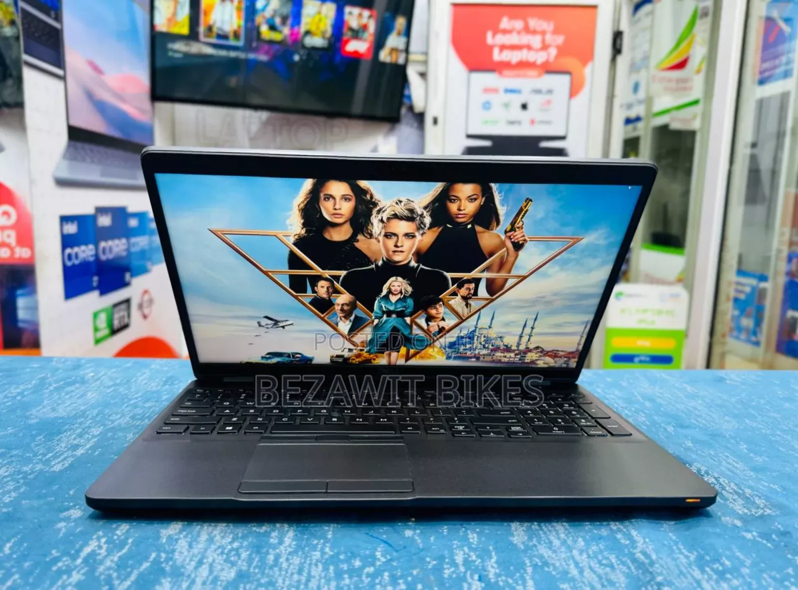 New Laptop Dell 16GB Intel Core I9 SSD 512GB