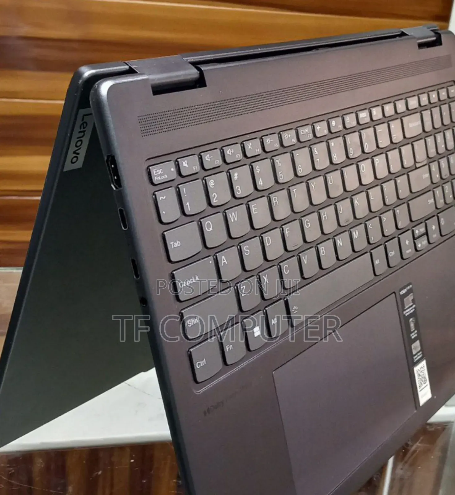 New Laptop Lenovo Yoga 7i 8GB Intel Core I5 SSD 512GB