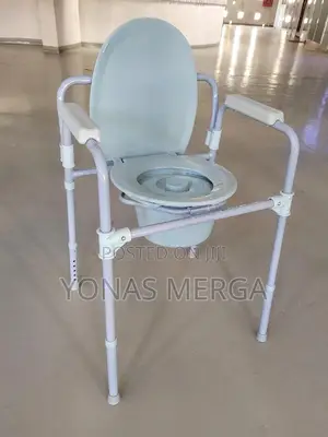 የሽንት ቤት ወንበር፷宙toilet Chair፪闡150kgload Carring Capacity Chair