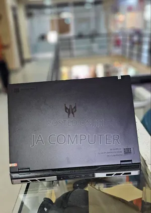 New Laptop Acer Predator Helios 300 16GB Intel Core I9 SSD 1T