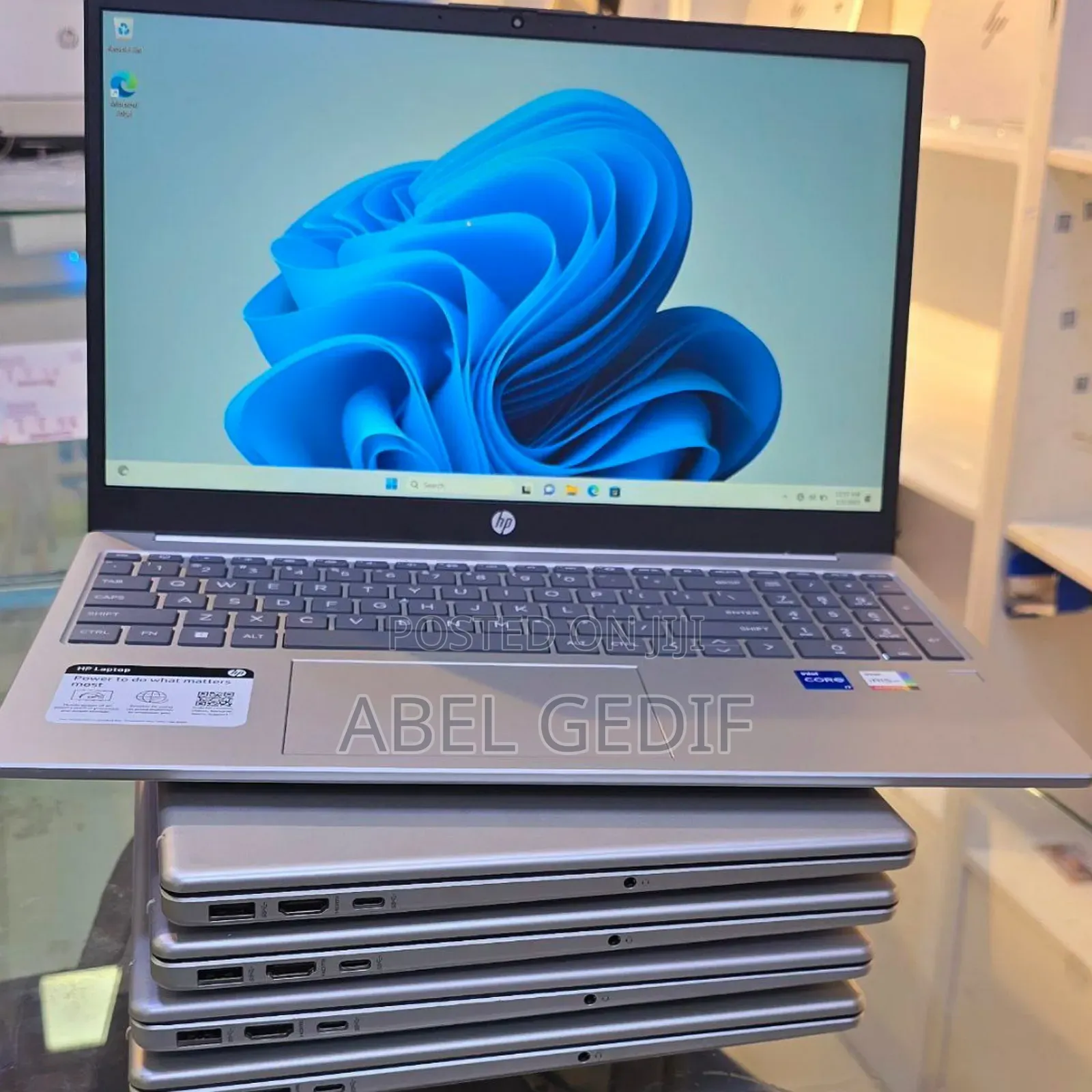 New Laptop HP Stream Notebook 16GB Intel Core I7 SSD 1T