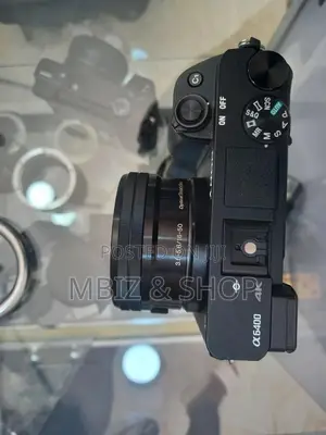 Photo - Sony Camera 6400