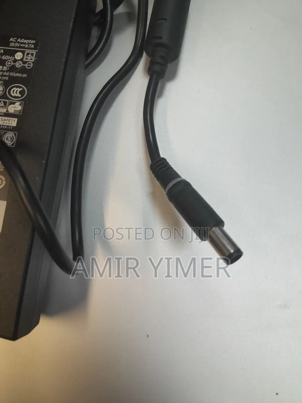 Dell 130 W Carger Center Pin