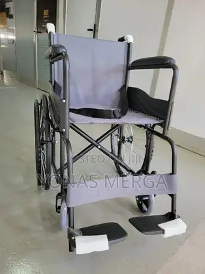 Photo - WHEELCHAIR₷淨wheelchair€₩FOLDABLE SURRMED (BLADE)፪¢Wheelchair
