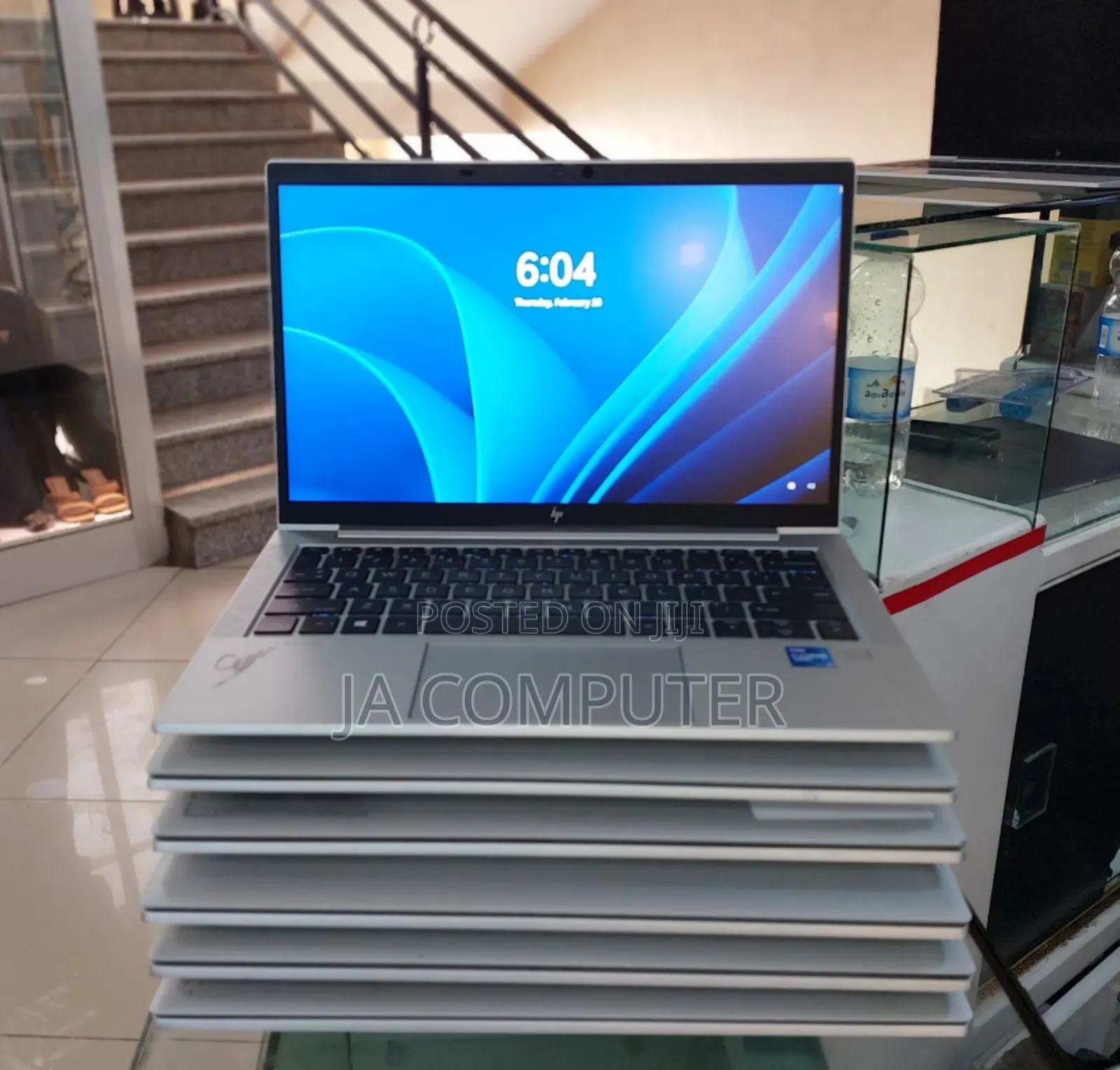New Laptop HP EliteBook 830 G8 16GB Intel Core I5 SSD 512GB
