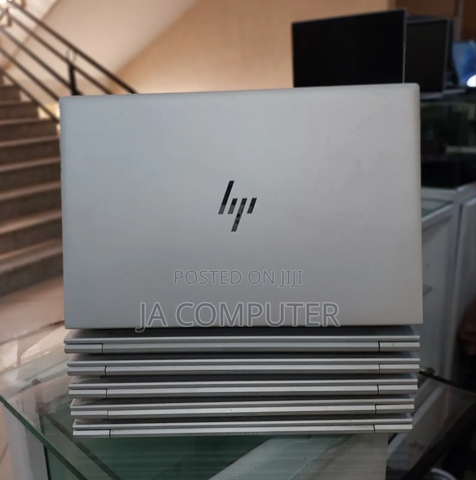 New Laptop HP EliteBook 830 G8 16GB Intel Core I5 SSD 512GB