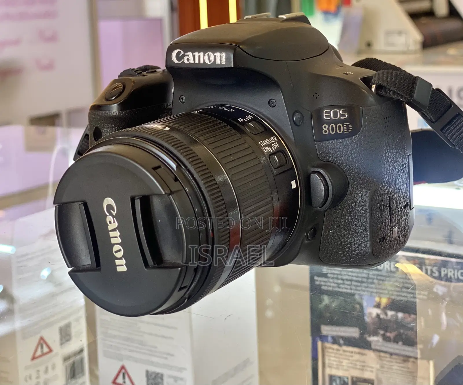 Canon 800D