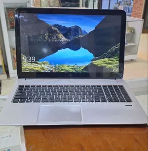 Laptop HP Envy 13 8GB AMD A10 HDD 500GB