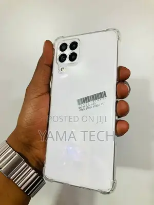 Photo - New Samsung Galaxy M53 128 GB White