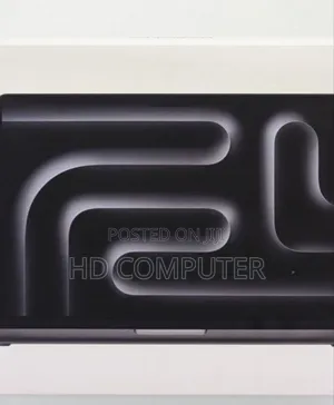 New Laptop Apple MacBook Pro 2024 M4 14-Inch 24GB Apple M4 SSD 512GB