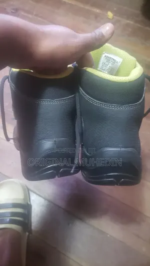 Photo - Safty Shoes