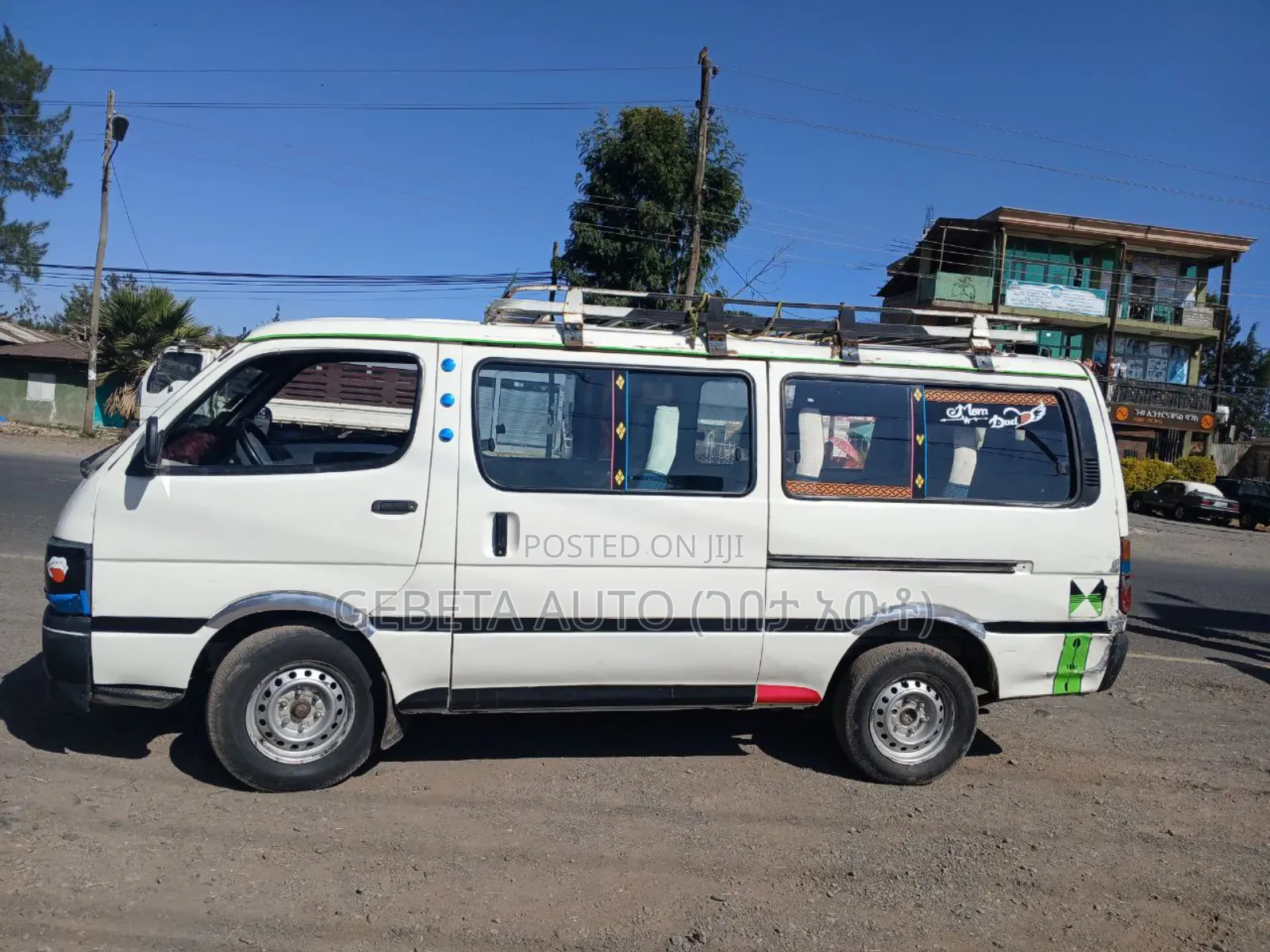 Toyota HiAce 2003 White