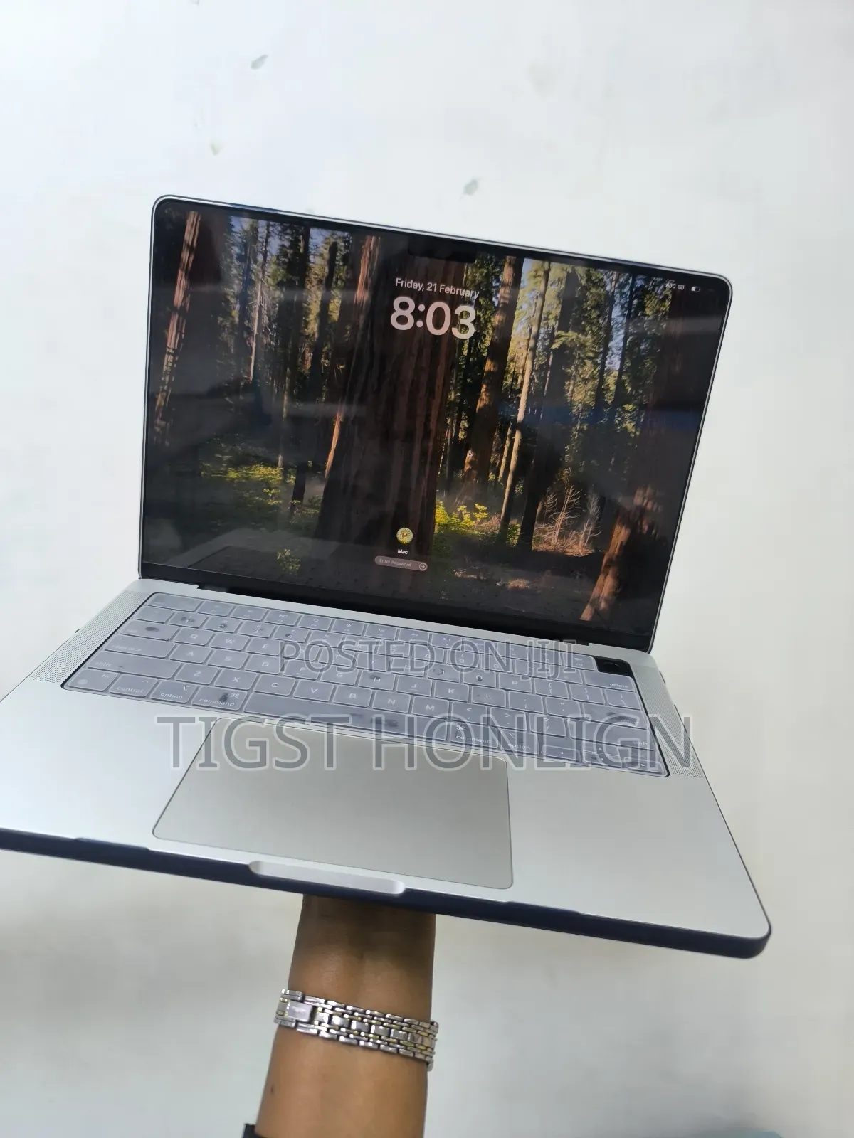 New Laptop Apple MacBook Pro M1 16GB Apple M1 SSD 512GB