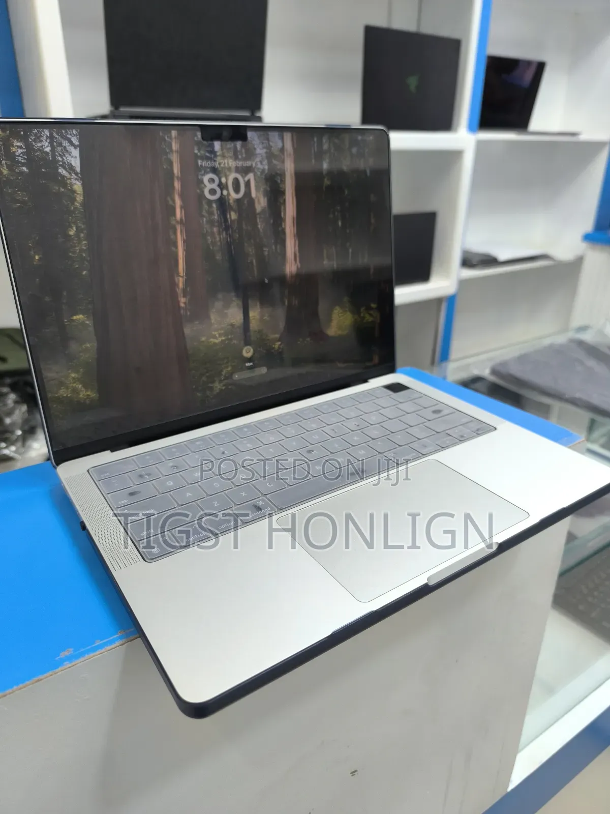 New Laptop Apple MacBook Pro M1 16GB Apple M1 SSD 512GB