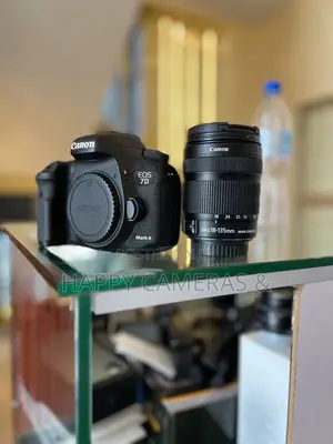 Photo - 7D Mark II 18-135 STM Lens