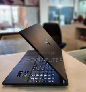 New Laptop HP Victus 16 16GB Intel Core I7 SSD 512GB