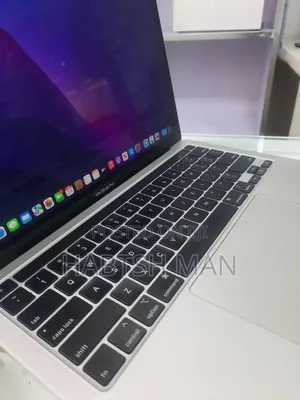 New Laptop Apple MacBook Pro 2020 16GB Intel Core i5 SSD 1T
